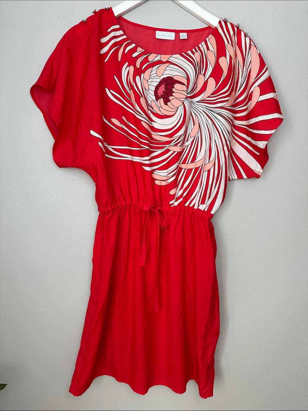 Red chrysanthemum Printed Drawstring Waist Dress size M
